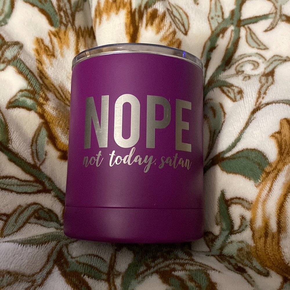 Insulated wine cup